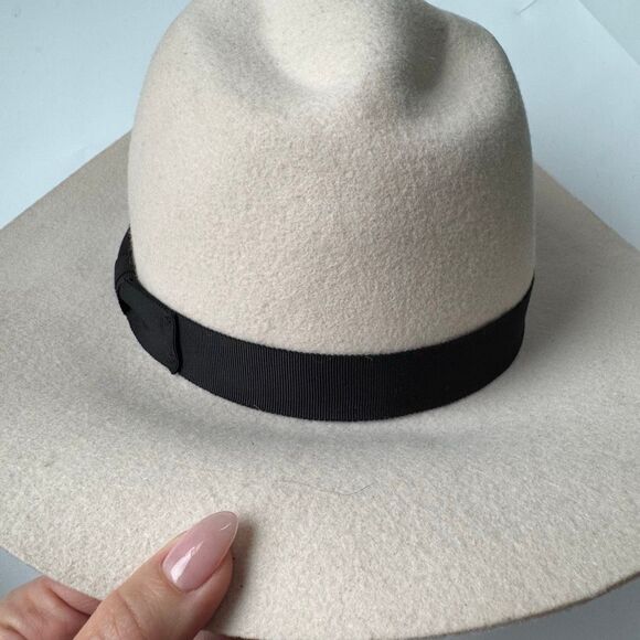 Aritzia Auxiliary Tan 100% Wool Fedora Hat Size S/M Adjustable Fall Style main image 8